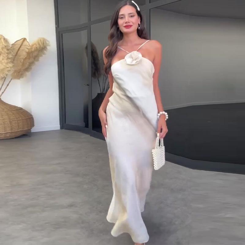 2024 Summer Floral Print Halter Neck Sexy Backless Dress