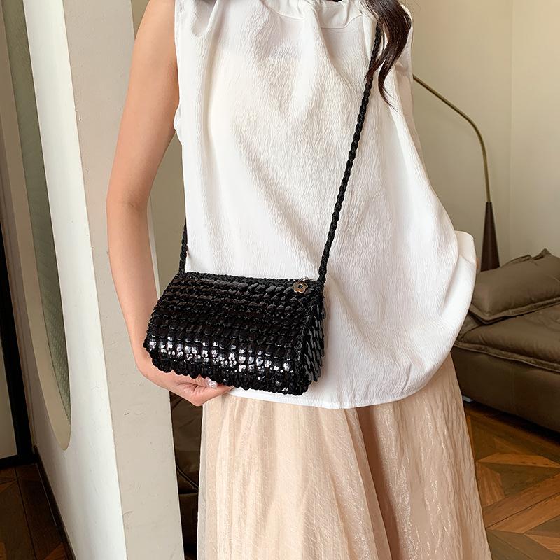Summer small bag 2025 new Mori sweet girl fashion niche single shoulder hollow crossbody plastic woven bag