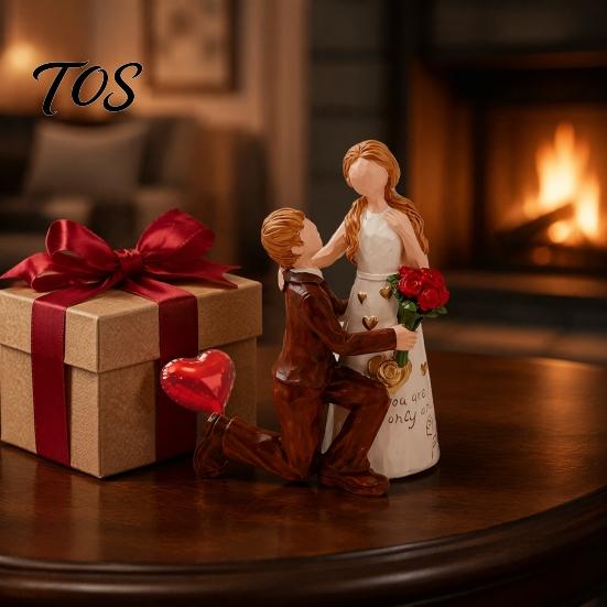Handcrafted Resin Ornament for Home Faceless Wedding Couple Figurine, Statue, Romantic Proposal Exclusive Love Symbol Figurines Decor Sculpture Living
