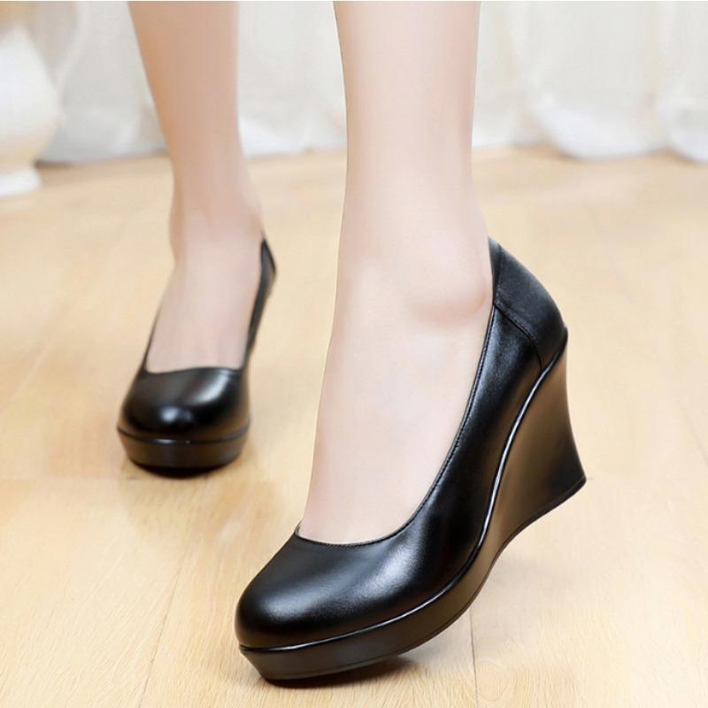 Übergröße 32-41 Echte Leder Damen Pumps Schuhe Plateau Keile Mary Janes Damen Frühling Hohe Absätze Schuhe für Büro Modell 39 beige