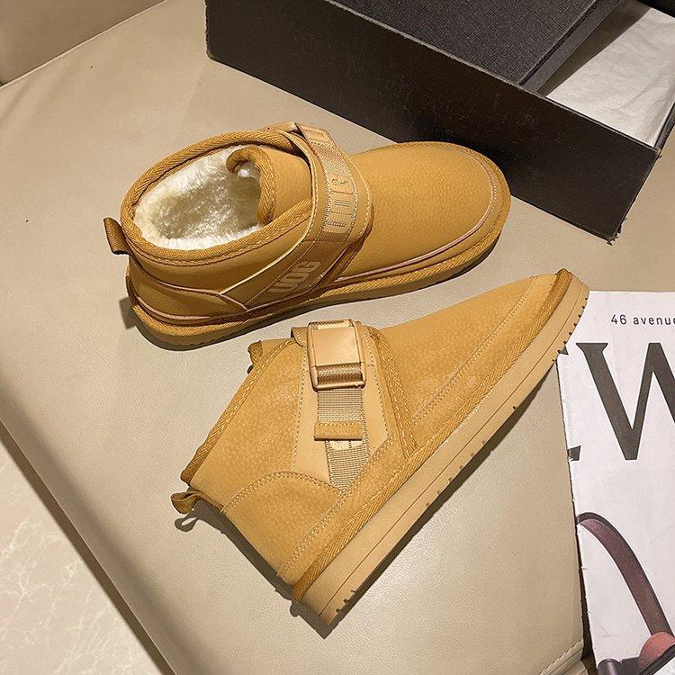 Northeast Snow Boots Men's and Women's 2025 New Winter Velvet Thickened Couple Warm Large Size Cotton Shoes Tooling Short Boots