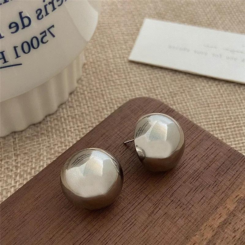 Frosted Gold-plated Brushed Spherical Stud Earrings for Women Retro Unique Creative Versatile Accessories brincos