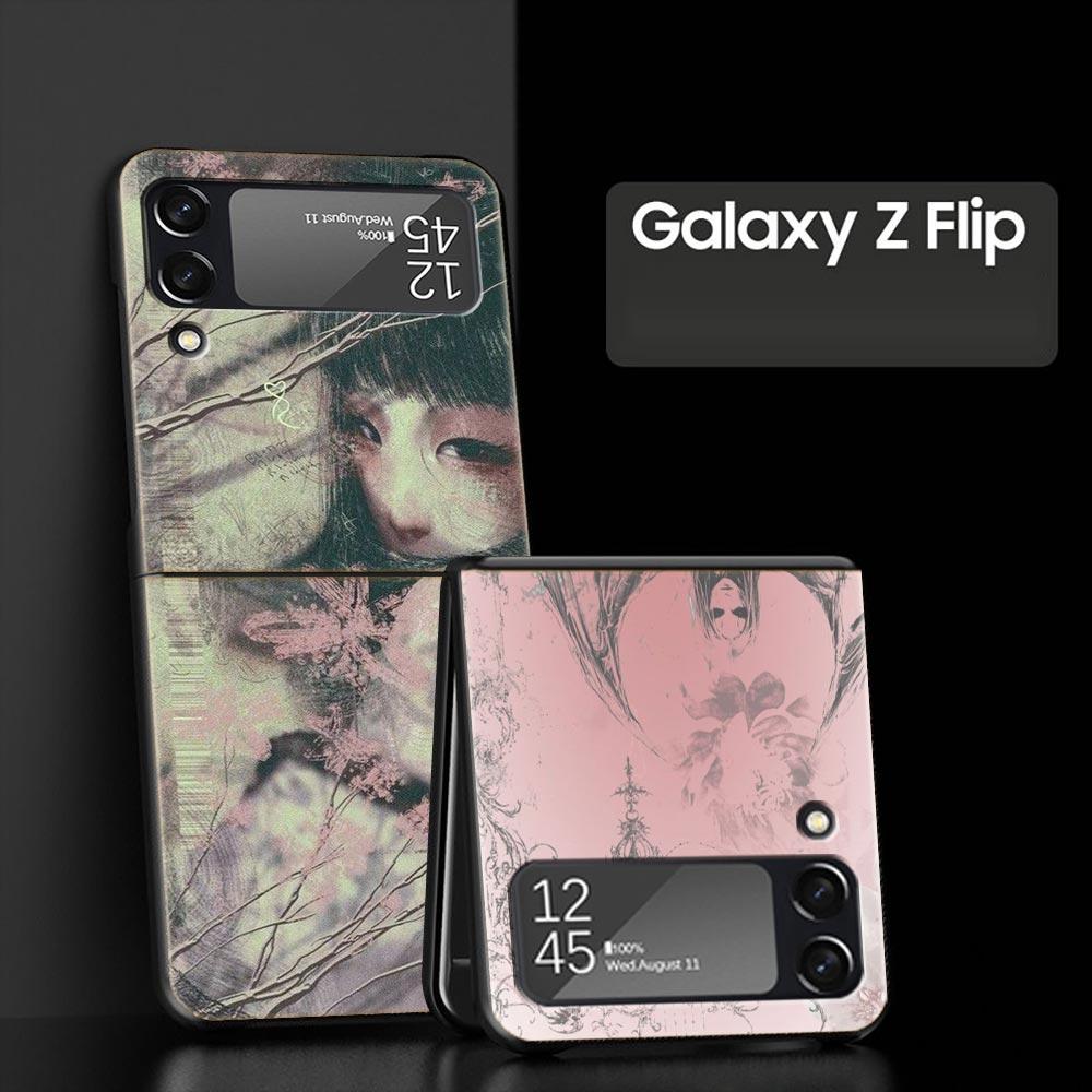 Hard PC Phone Case For Samsung Galaxy Z Flip 7 6 5 4 Black Cover For Galaxy Z Flip 3 Foldable Shockproof Cartoon Girl Fundas Bag