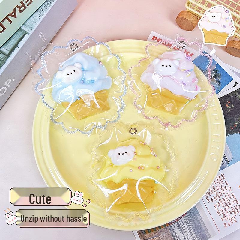 Bear-Themed DIY Silicone Squeeze Toy for Dessert and Ice Cream Making