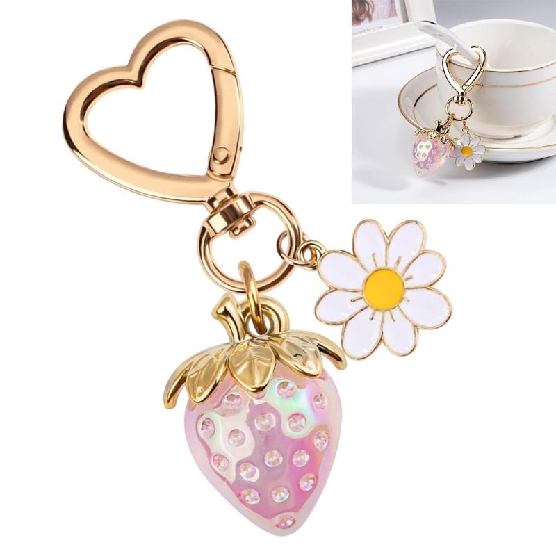 Romance Heart Shaped Resin Keychain With Strawberry Daisy Designs Portable Sturdy for Keys Bags Gifts