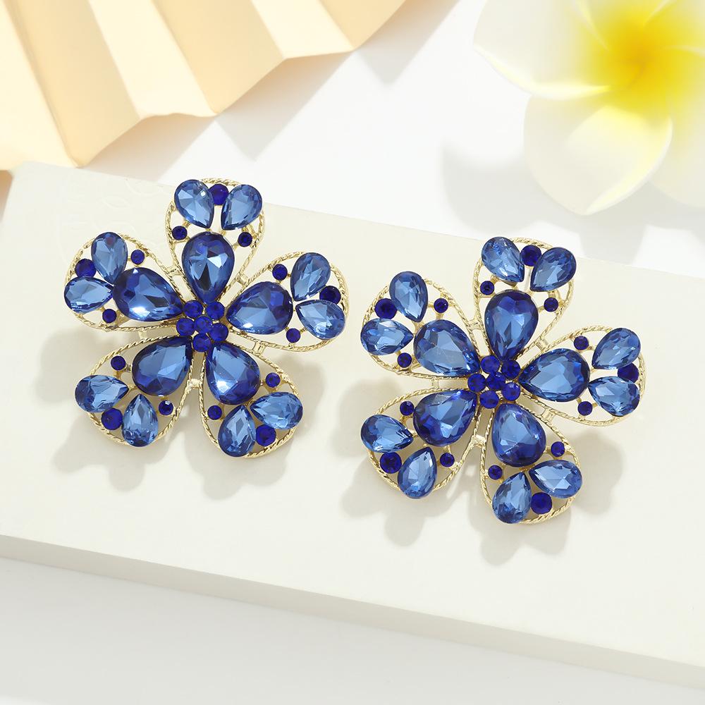 Irisierende Diamant Fünfblattblume Ohrstecker - Exquisiter High-End Abschlussball-Stil