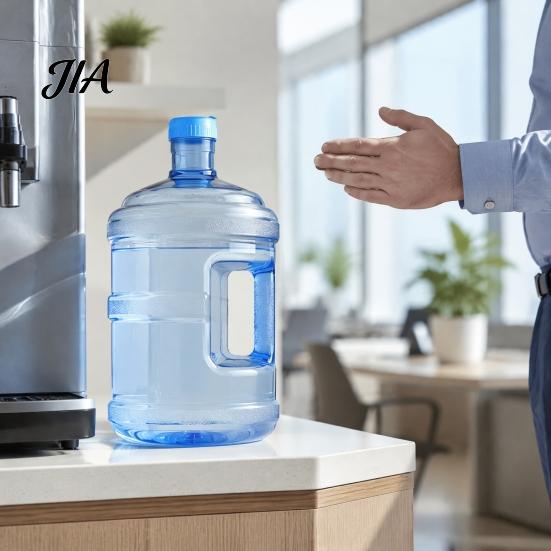 Food Grade Plastic Water Jug with Handle And Cap, Reusable Large Capacity Dispensers, Easy Grip Dispenser Transparent Bottle for Home Office