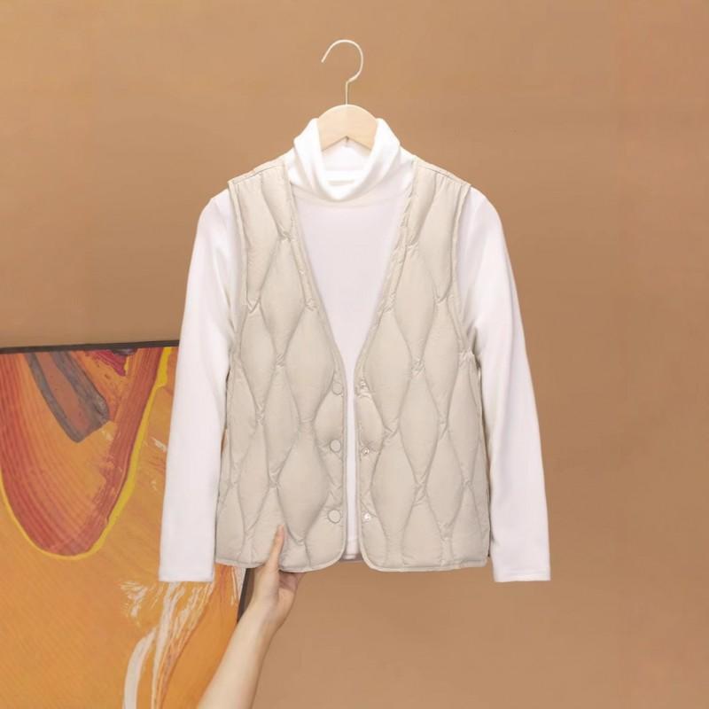 Womens Lightweight Down Vest Slim Fit V-Neck Puffer Waistcoat 90% White Duck Inner Layer