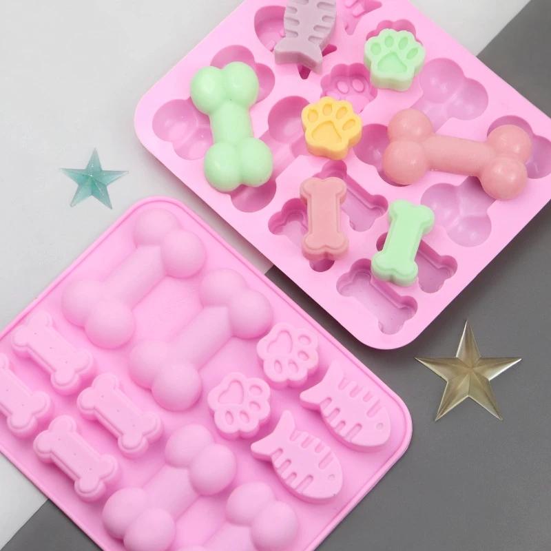 12 Holes 3D Sexy Penis Silicone Cake Mold Dick Ice Cube Mold Tray DIY Chocolate Penis Mould Birthday Party Cake Decoration