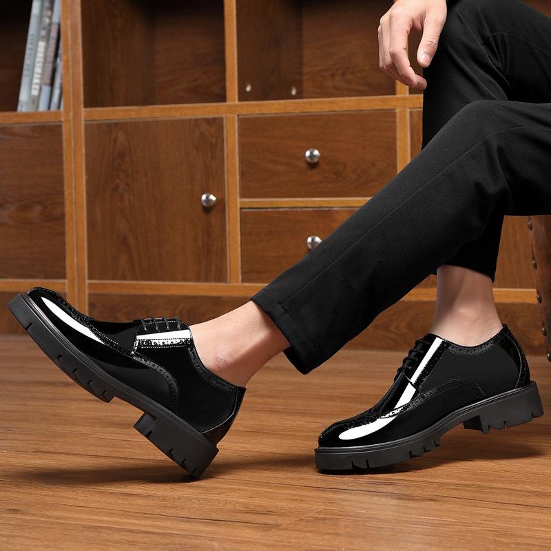 2025 neue Blockplattform Lackleder Herrenschuhe Vorstellungsgespräch Lederschuhe Herren Lackleder Friseur Tide Erhöhung Schuhe