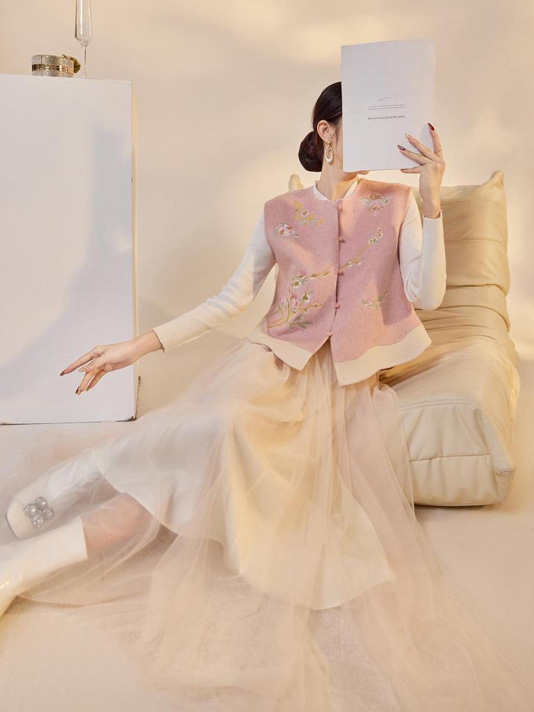 Winter 2026 Chinese Embroidery Lace-up Wool Coat & Vest Set
