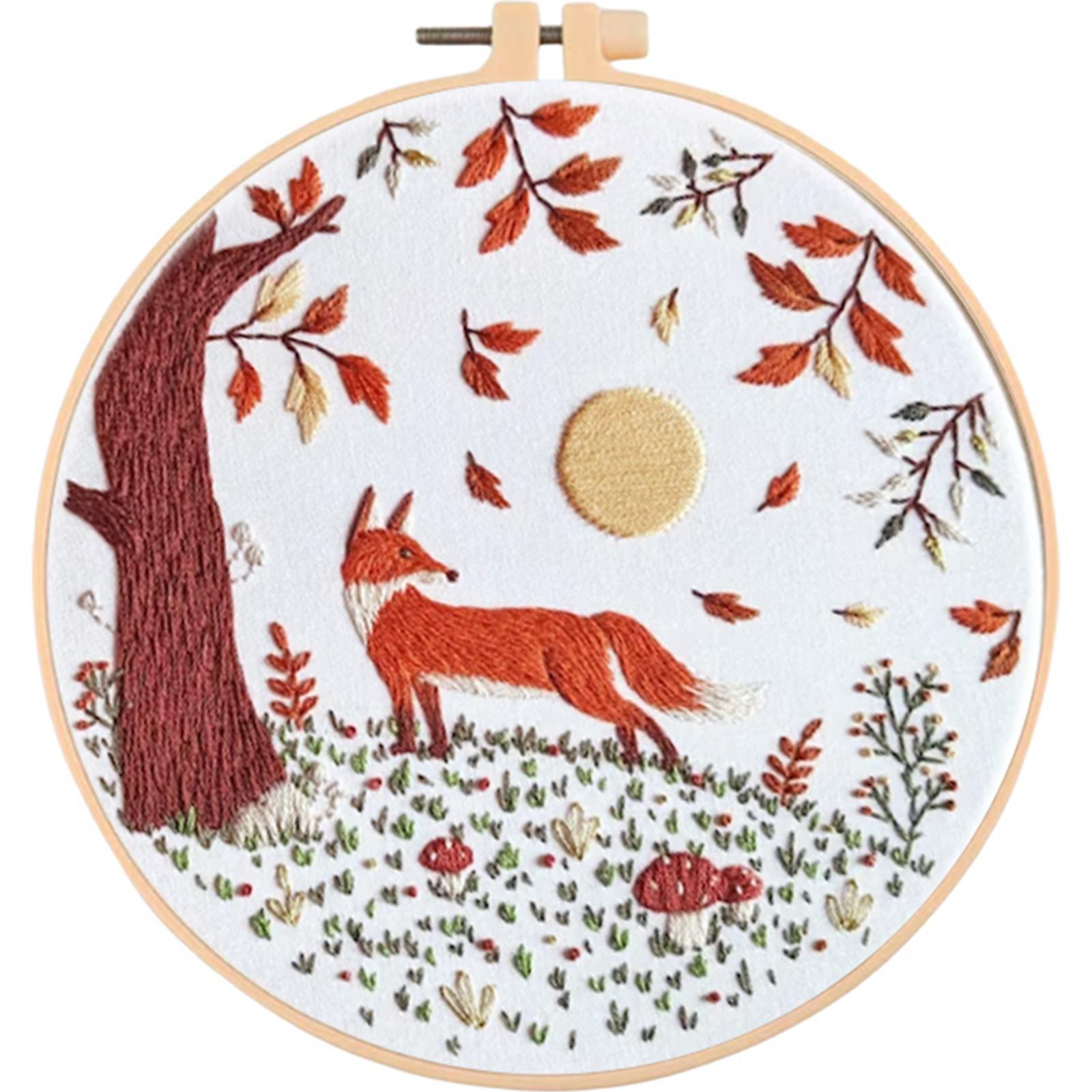 

Flower Animal Handmade Embroidery Kit with Pattern Cotton Threads Needles Hoop Handmade Sewing Art Craft Kit for Beginners
