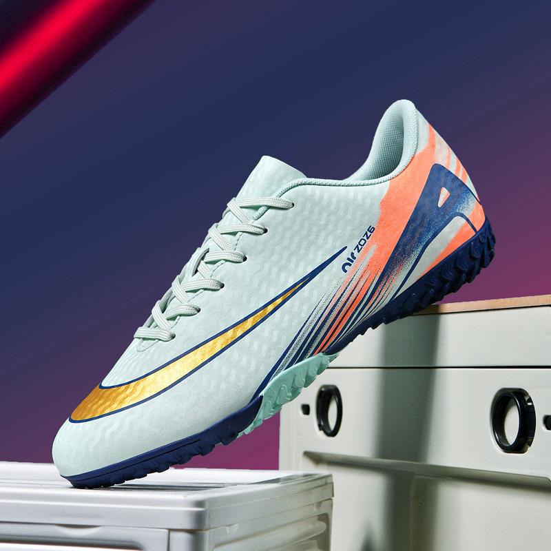 New Men Football Boots Outdoor Non-Slip Breathable Drop Shipping Soccer Shoes Unisex Ultralight Sports Shoes Training Sport