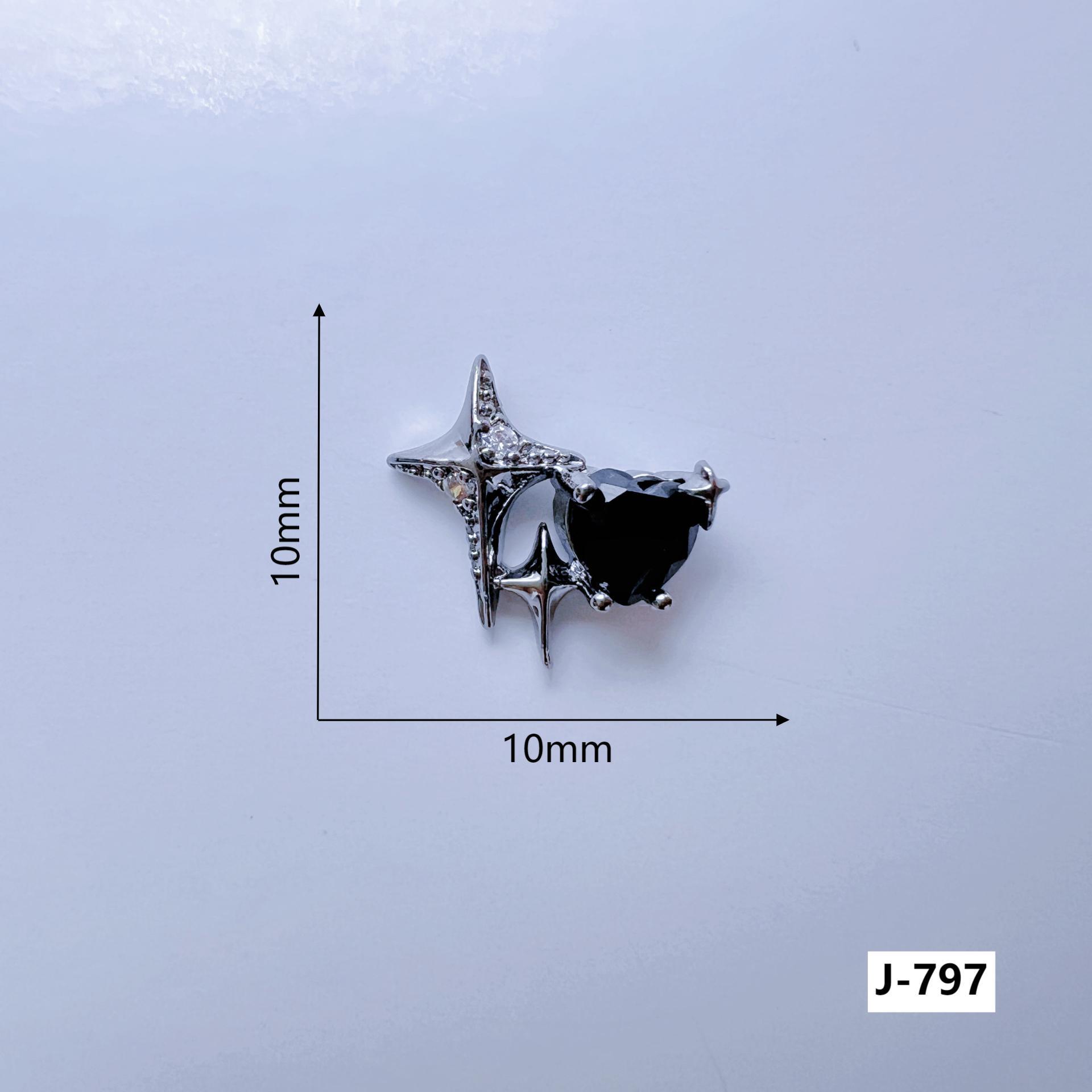 Luxury Bow & Heart Zirconia Nail Art Accessories