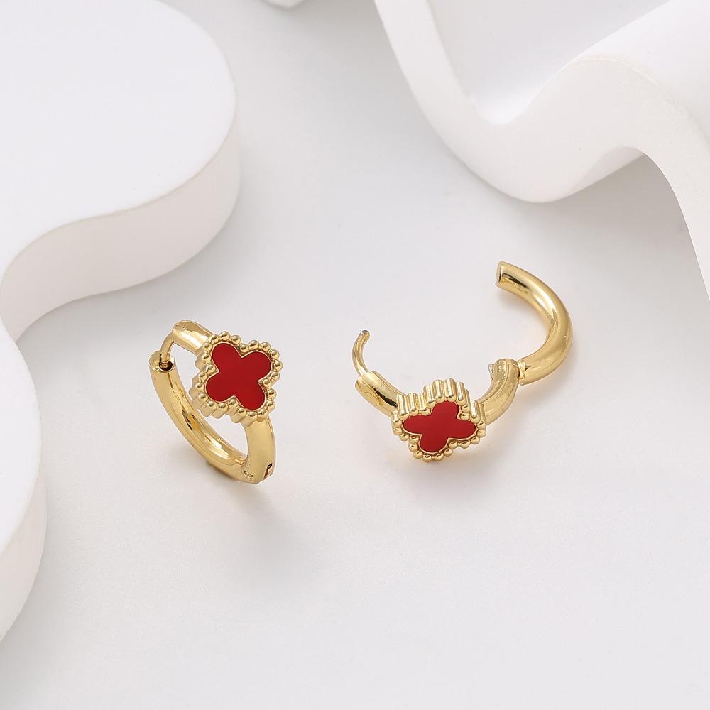 Titanium Steel Versatile Hoop Earrings Fashionable and Sophisticated with Resin-coated Four-leaf Clover Design Women's Earrings