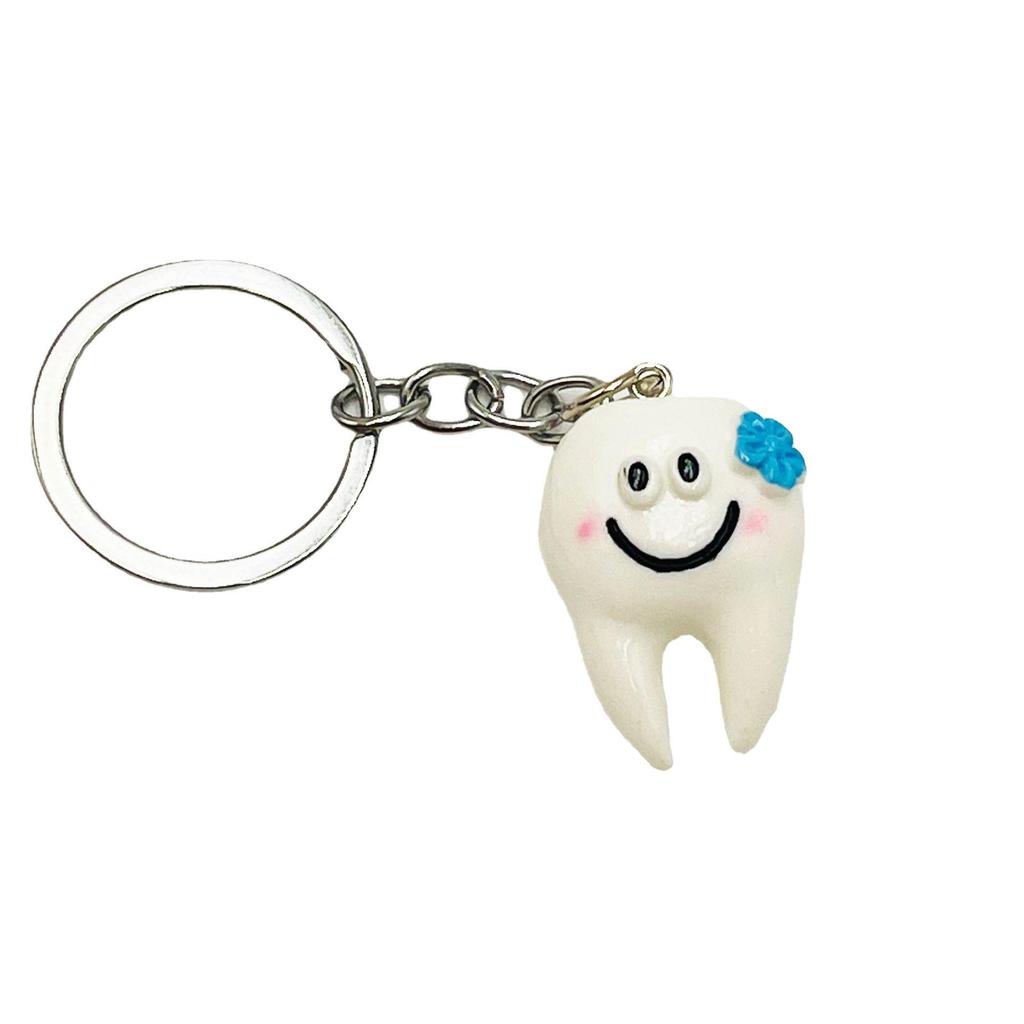 Creative Smile Face Resin Keychain - Personalized Gift Bag Charm & Activity Freebie