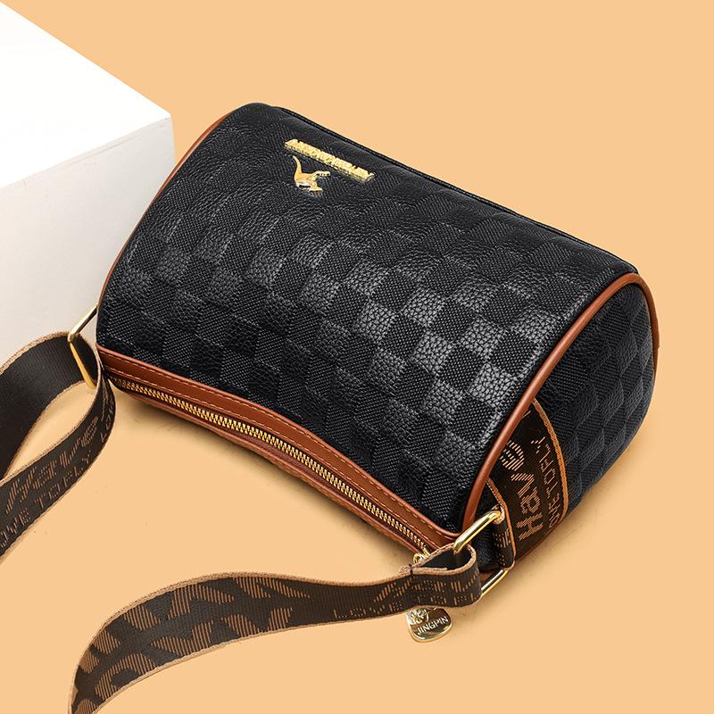 New Women's Soft Leather Shoulder Bag Fashionable Wide Shoulder Strap Plaid Embossed Practical Large-capacity Pillow Bag