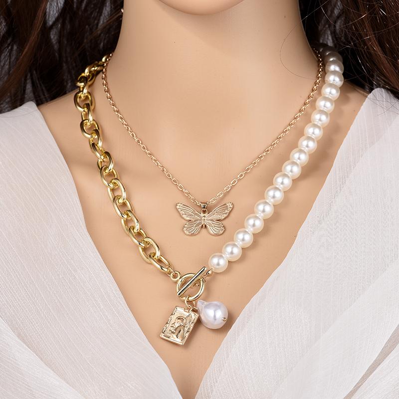 Fashion Vintage Layered Pearl Choker Pendant Necklace Women Gold Copper Color Chain Butterfly Baroque Pearl Necklace Zircon