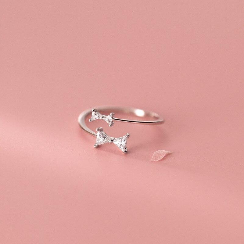 Real Sterling Tone Adorable White Zircon Stone Bowknot Open Rings Fine For Women Adjustable Rings Hypoallergenic JewelryCute Finger Ring