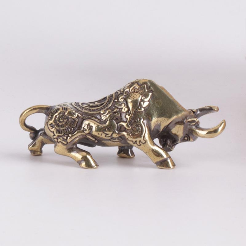 Brass Lucky Bullfighting Statue Copper Animal Miniature Figurine Pendant Home Ornaments