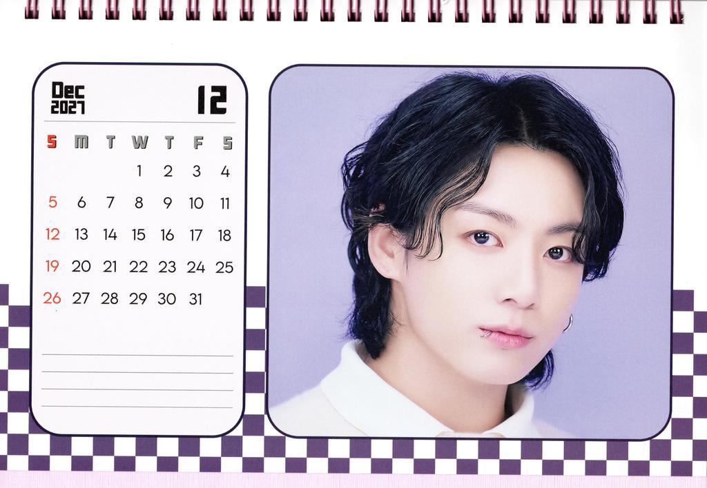 Jungkook Merchandise Desk Calendar Pink Desk Sticker Set (Photobook Calendar) 2026-2027 (2 Years) + K-POP