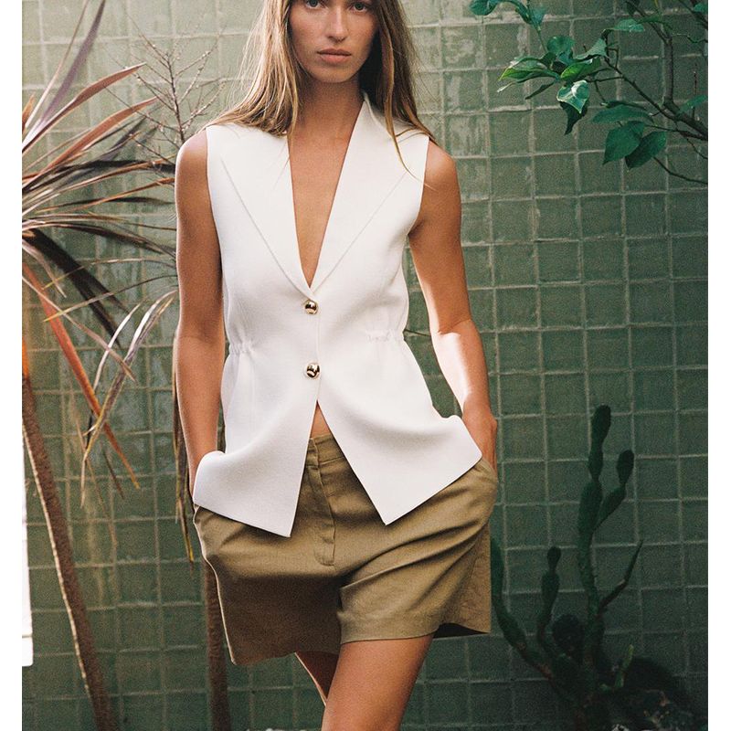 Spring and Summer New Women's Clothing French Golden Breasted Ruched Lapel Sleeveless Knitting Vest Jacket 4192023