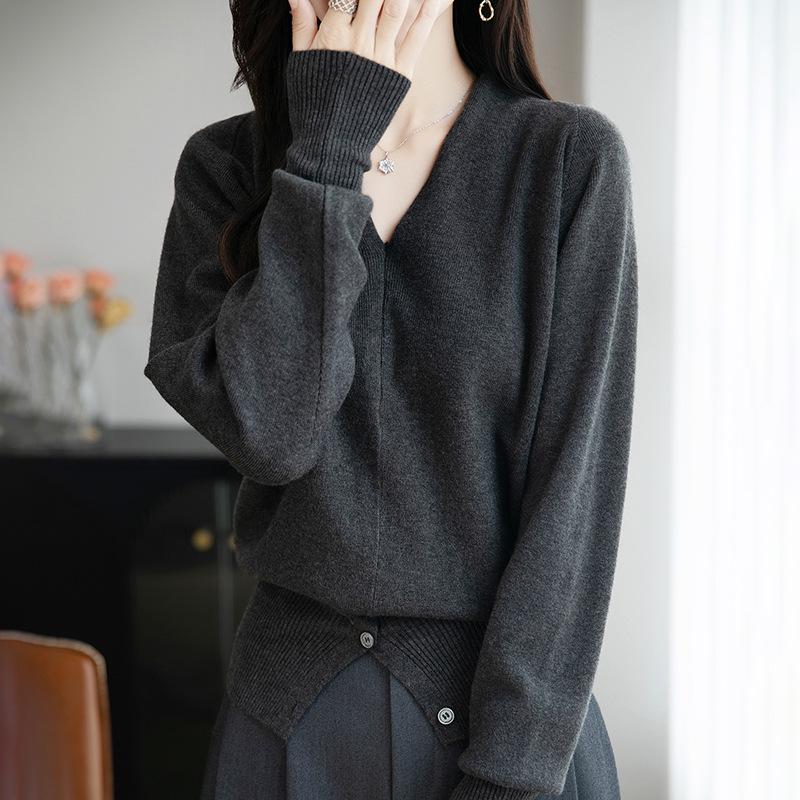 Women's Coffee Velvet V-Neck Knit Sweater – Autumn/Winter Korean Style Pullover Top