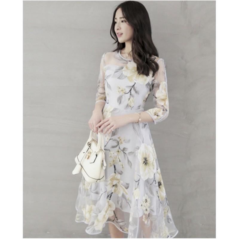 Women's Beautiful Elegant Seven Split Sleeve Round Neck Dress Hollow Midi Waist Large Hem Skirt