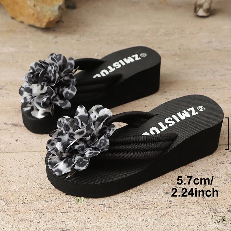Fashion Leopard Flower Decor Wedge Flip Flops for Women Summer Thick Sole Clip Toe Beach Slippers Woman Fashion Printed Platform Sandals