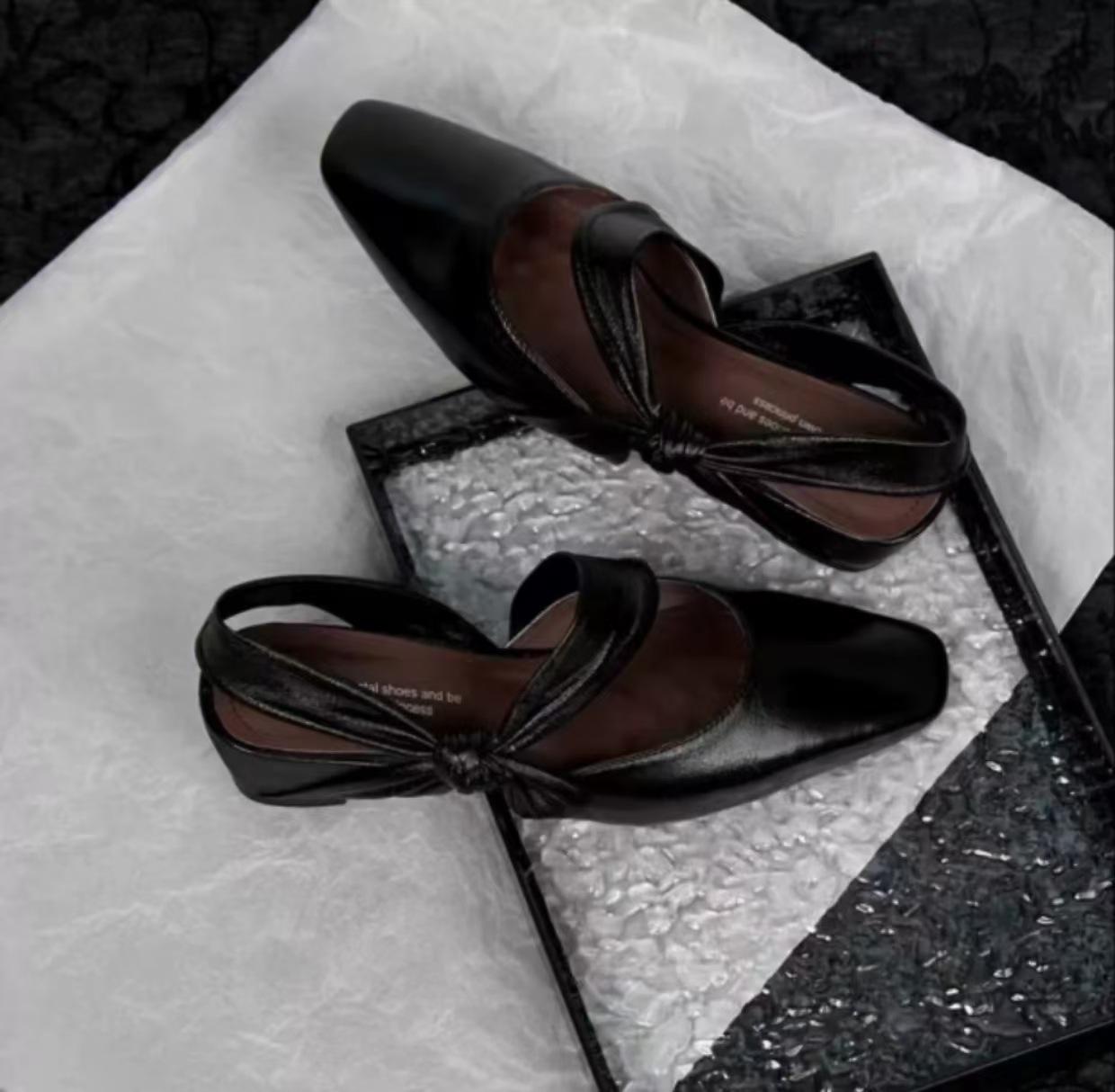 

Sheepskin version~ New design leather square head back strap thick heel sandals women s side bow retro outer wear single shoes 40