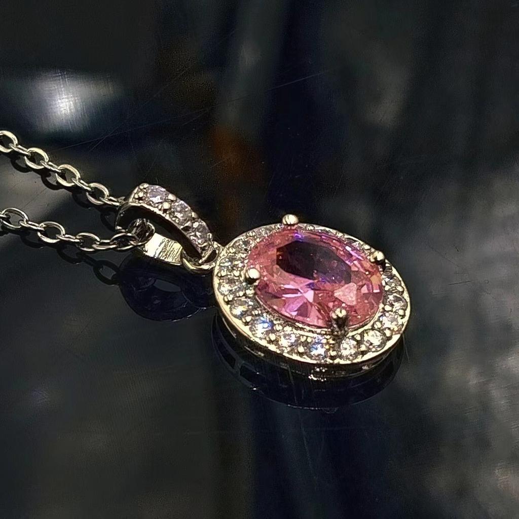 Imitation pigeon egg necklace, oval group inlaid zircon, synthetic yellow diamond, pink diamond pendant, collarbone chain