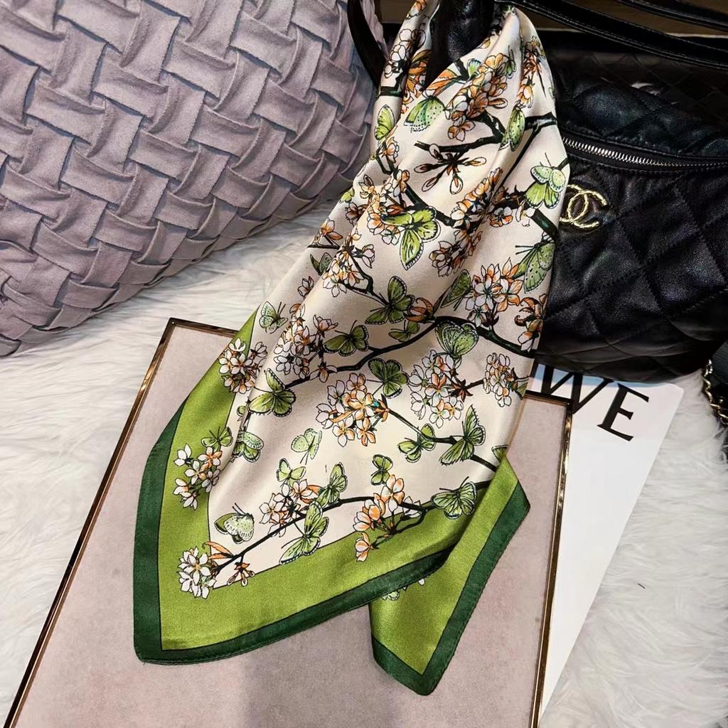 Beige Green Women 100% Silk Scarf Headscarf Fashion Floral Design Square Scarves For Hair 65*65Cm Fashion Neck Scarf Hijab