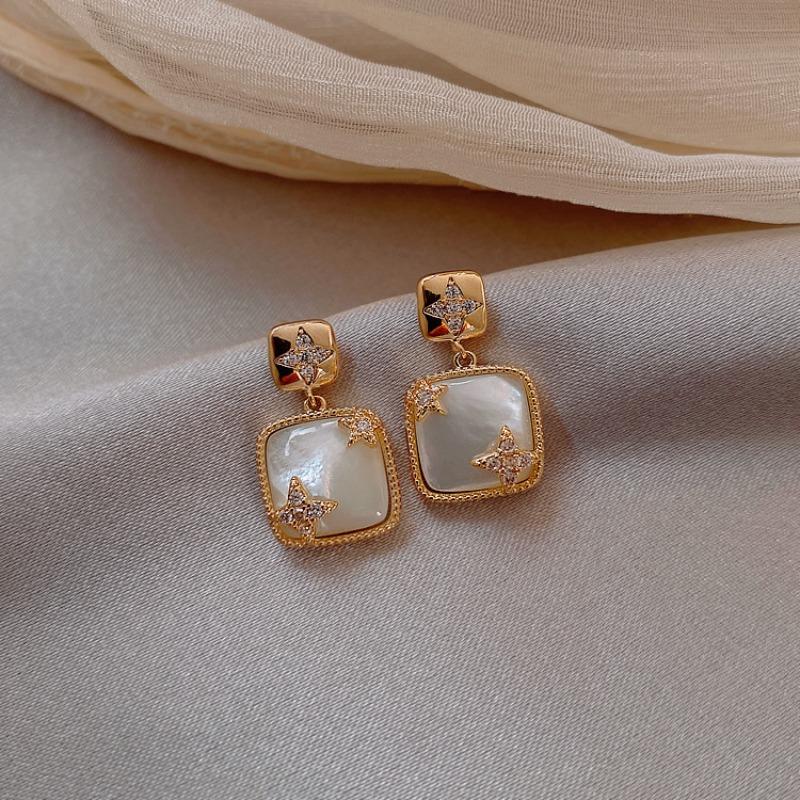 Silver Needle Korea Dongdaemun Temperament New Earrings Geometric Opal Earrings Fashion Versatile New Personalized Earrings