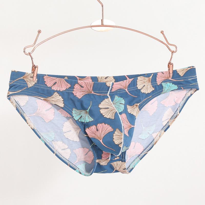 Men's Cotton Breathable Bottom Waist Triangle Underwear Men's Printed Underwear