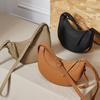 The First Layer Of Cowhide Design, High-Quality Texture Crossbody Crescent Bag, Women'S Genuine Leather Underarm Saddle Bag.