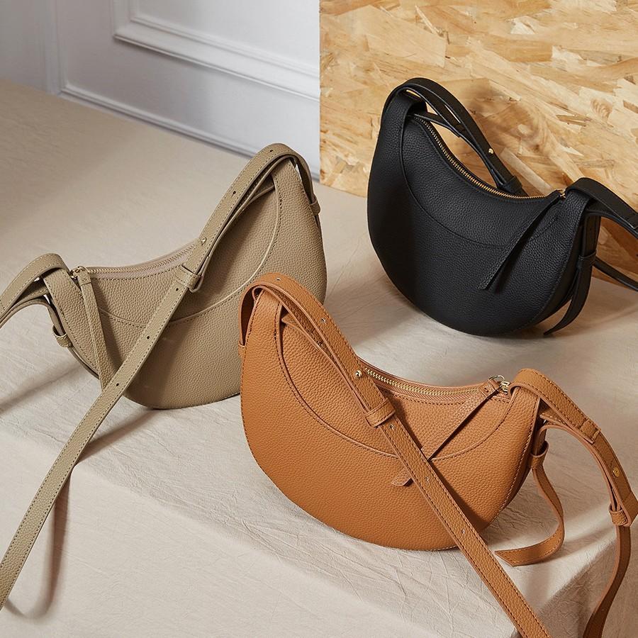 The First Layer Of Cowhide Design, High-Quality Texture Crossbody Crescent Bag, Women'S Genuine Leather Underarm Saddle Bag.