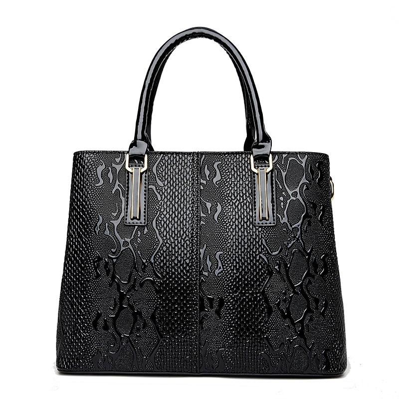 

Patent leather snake pattern handbag to work commuter women s tote bag women s large-capacity shoulder versatile messenger bag чорний