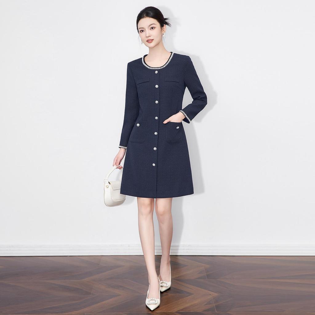 Frühlings-Socialite Perlen-Rundhals Kleines Schwarzes