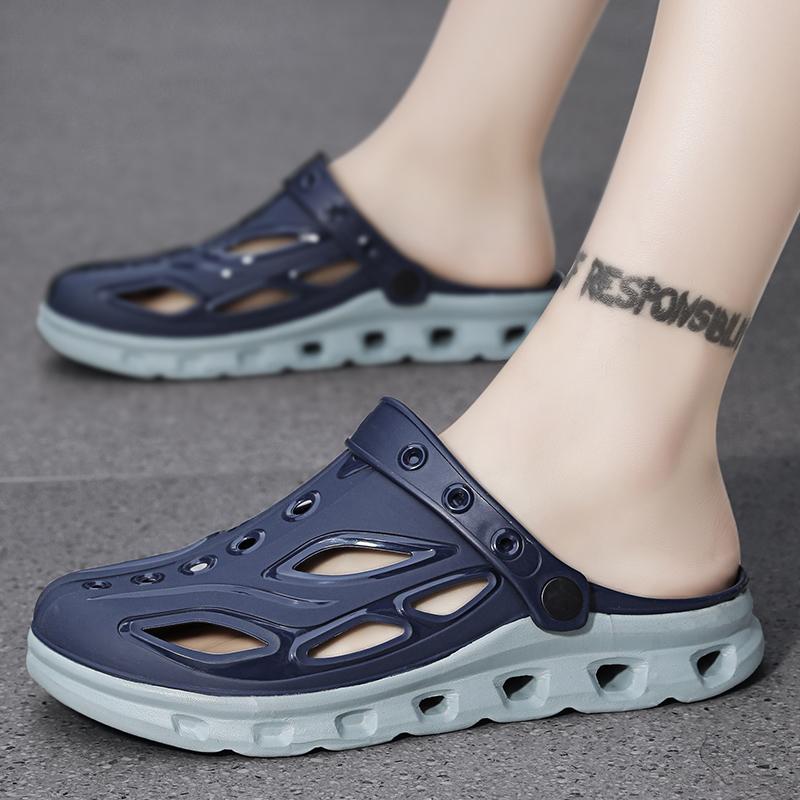 Summer Men's Garden Clogs Sandals Male Outdoor EVA Comfortable Clogs Casual Sandal Men Beach Slippers Water Shoes Pool Sandals