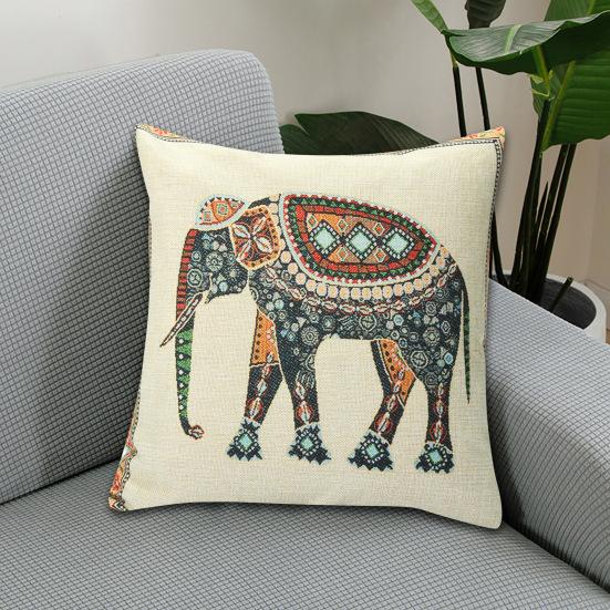 

2Pcs Faddish Throw Pillow Covers Invisible Zipper Breathable Lightweight Stylish Animal Printing Pillowcases