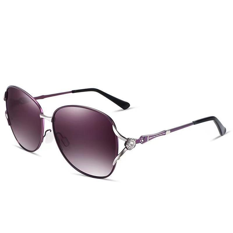 Hurricane sister-in-law sunglasses women's 1111-year-old women's polarized anti-ultraviolet sunglasses can be matched with myopia glasses