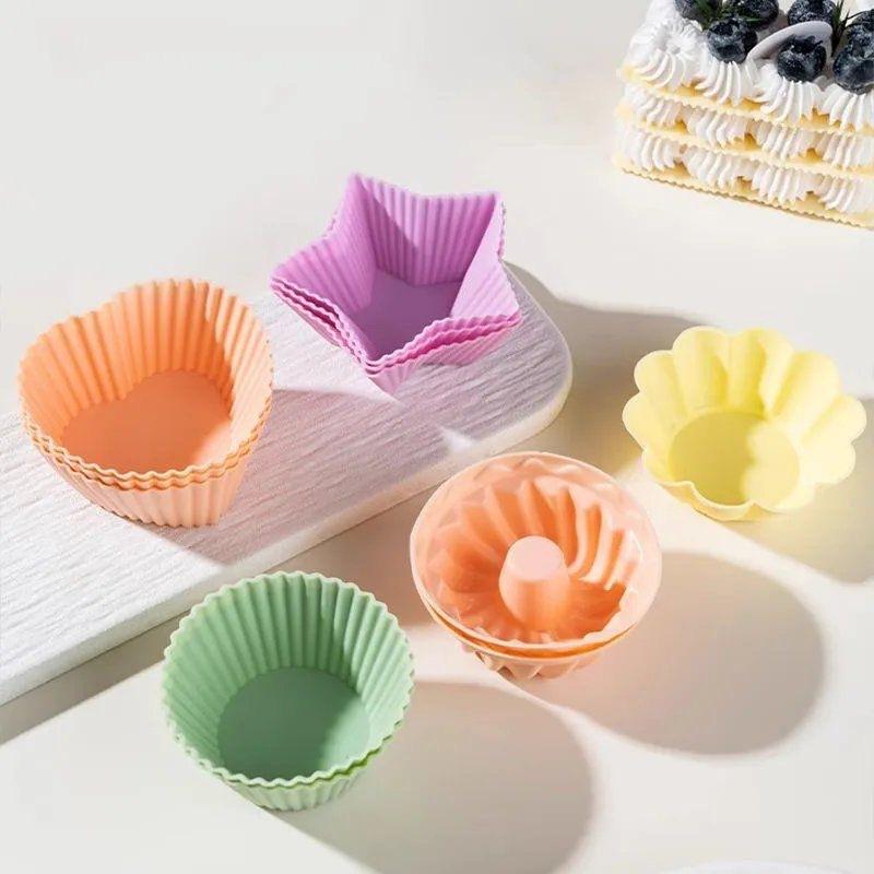 Circular Love Silicone Cake Cup Baking Mold