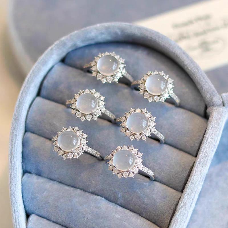 Trendy Elegant Natural Stone Luxury Rings Women