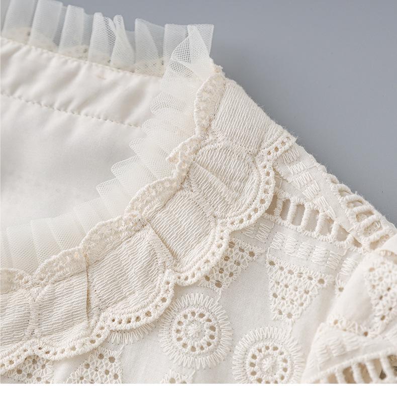 High-End Französischer Stil Ausgeschnittene Stickerei Top & Halber Rock Set