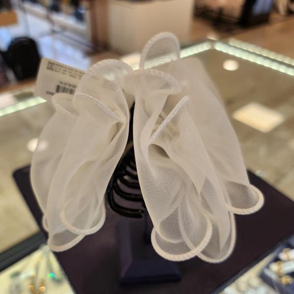 Atria Organza Chiffon P Ribbon Rich Clip Pin DNDHPIN0006WHF