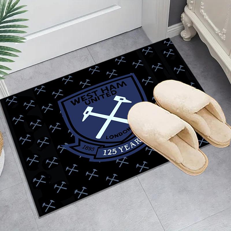 1PC West Ham United Crest Rug Game Carpet, Floor Mat for Bedroom Living Room Entryway Rug, Home Decor Idea Gift for Christmas Birthday