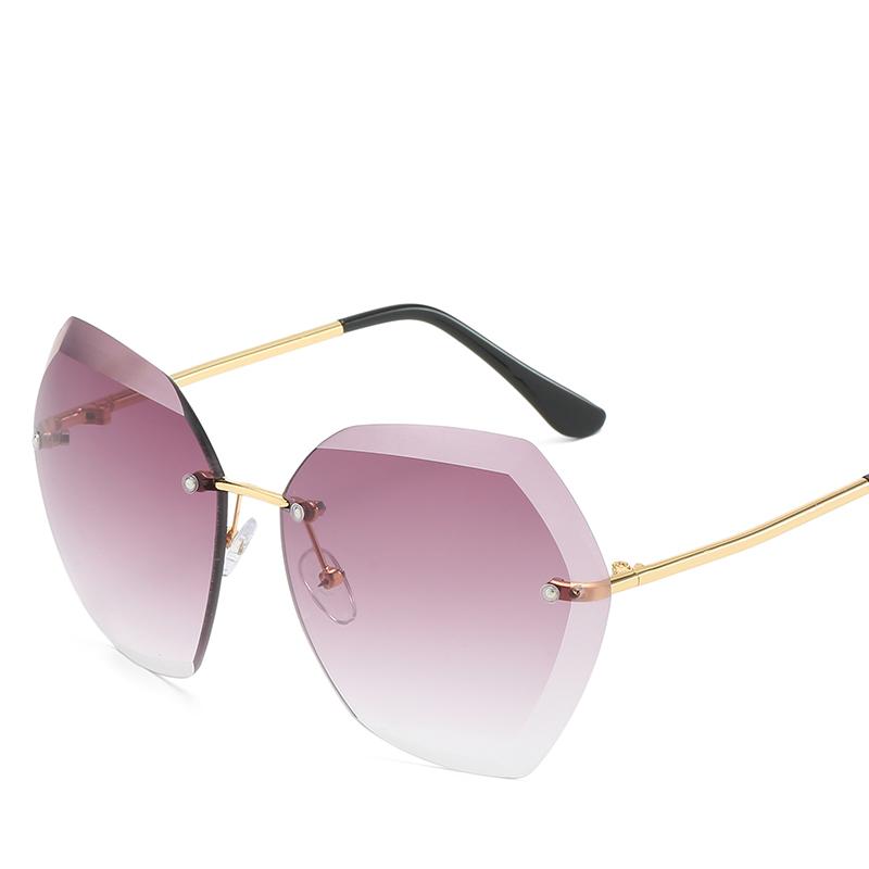 

Simple Irregular Metal Square Sun Glasses Women Men Exquisite Rimless Sunglasses Leisure Travel Travel Female Male Eyeglasses