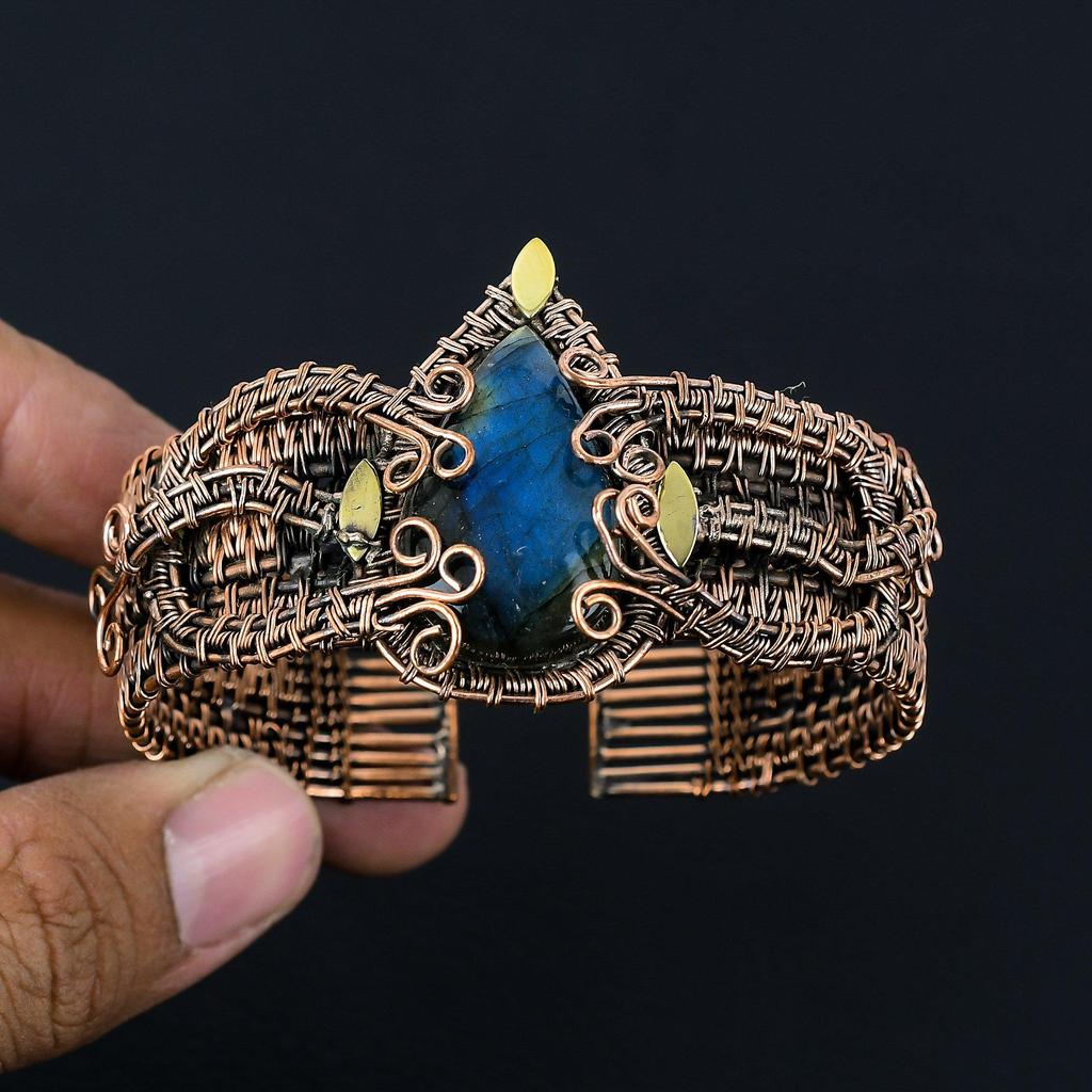 Lavish Labradorite Gemstone Handmade Copper Wire Wrap Jewelry Adjustable Bracelet For Her