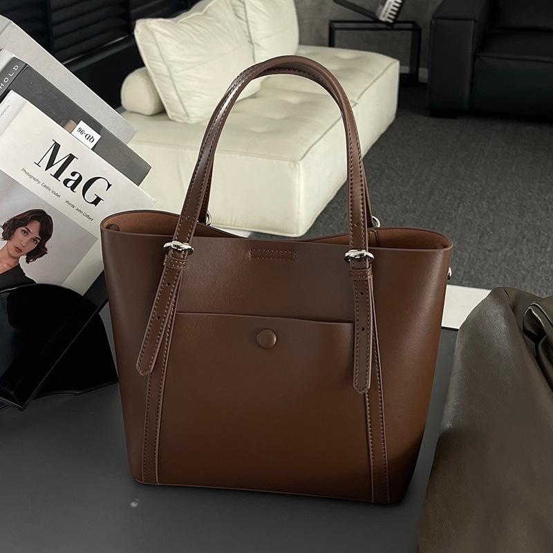 Genuine Leather Women's Bag A Small Luxury Style Simple Casual Shoulder Handbag