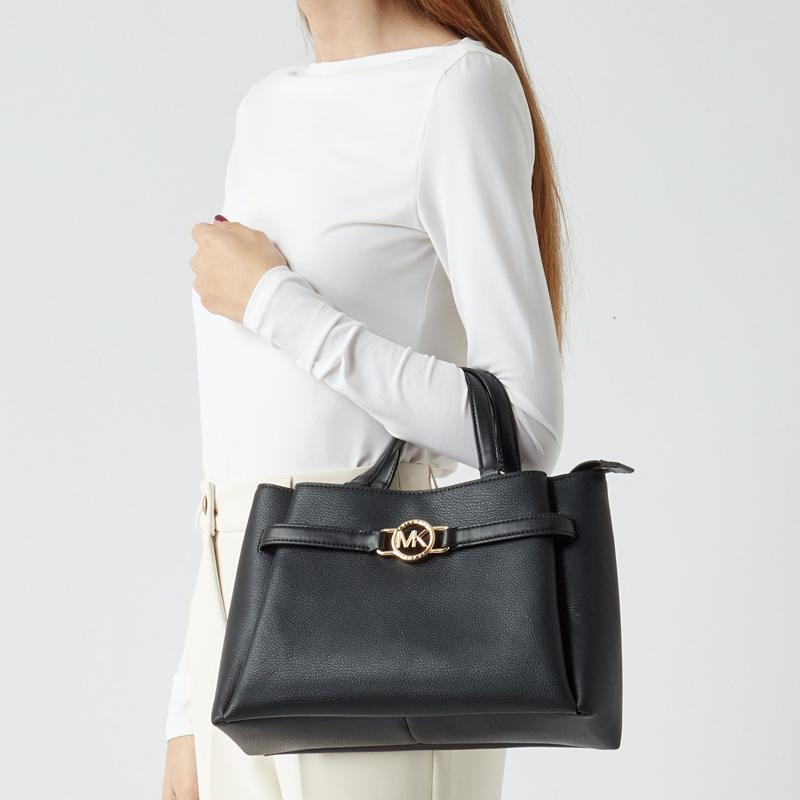 New MICHAEL KORS Leather Shoulder Bag, Crossbody Bag, Handbag Medium Size Women's Black 30F2GAQS2L-001